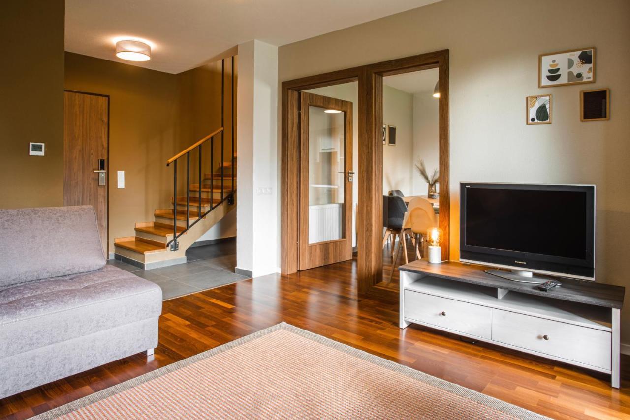 Bazalt Apartments เมียร์คูรา-ชุค ภายนอก รูปภาพ